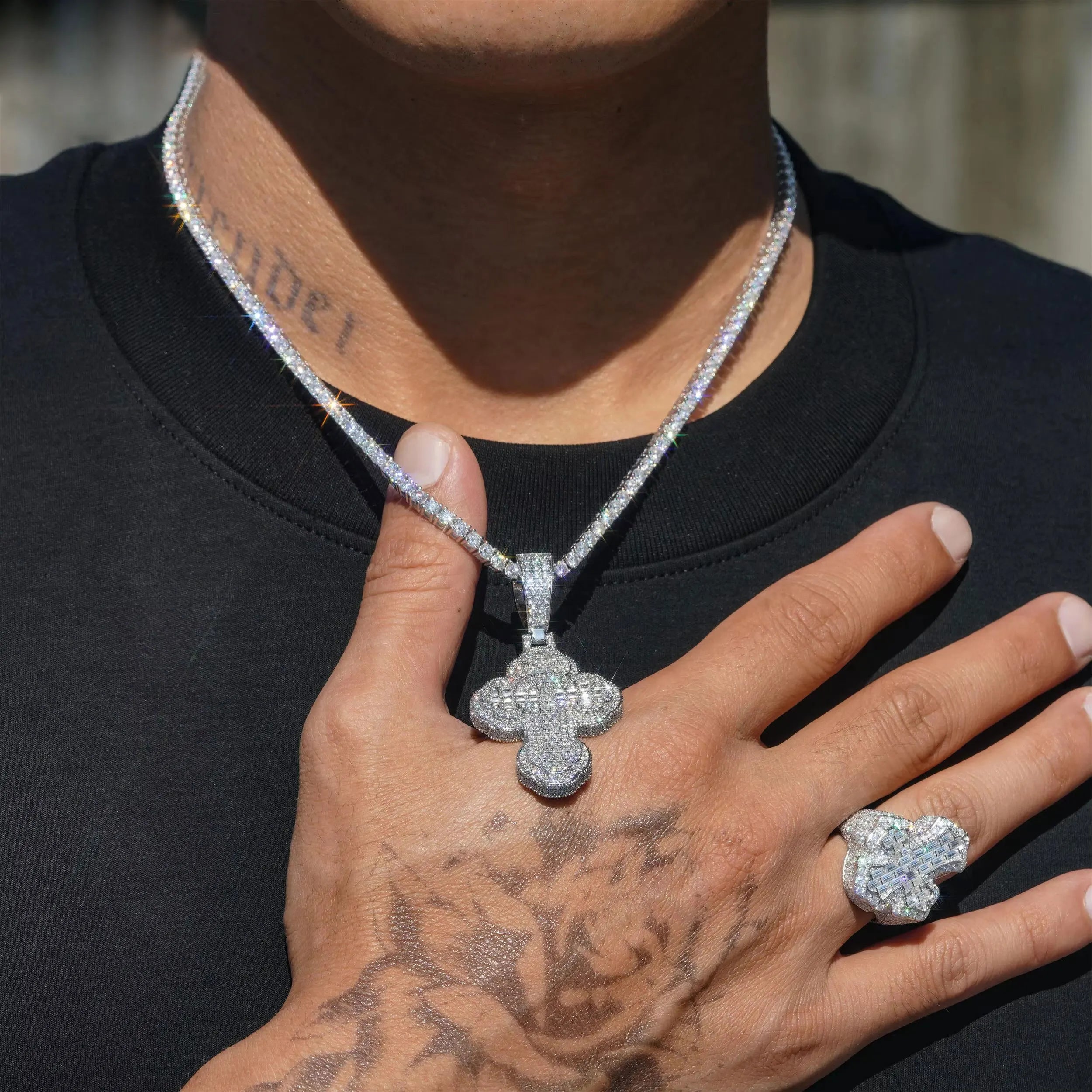 Baguette Clover Cross Pendant 14K