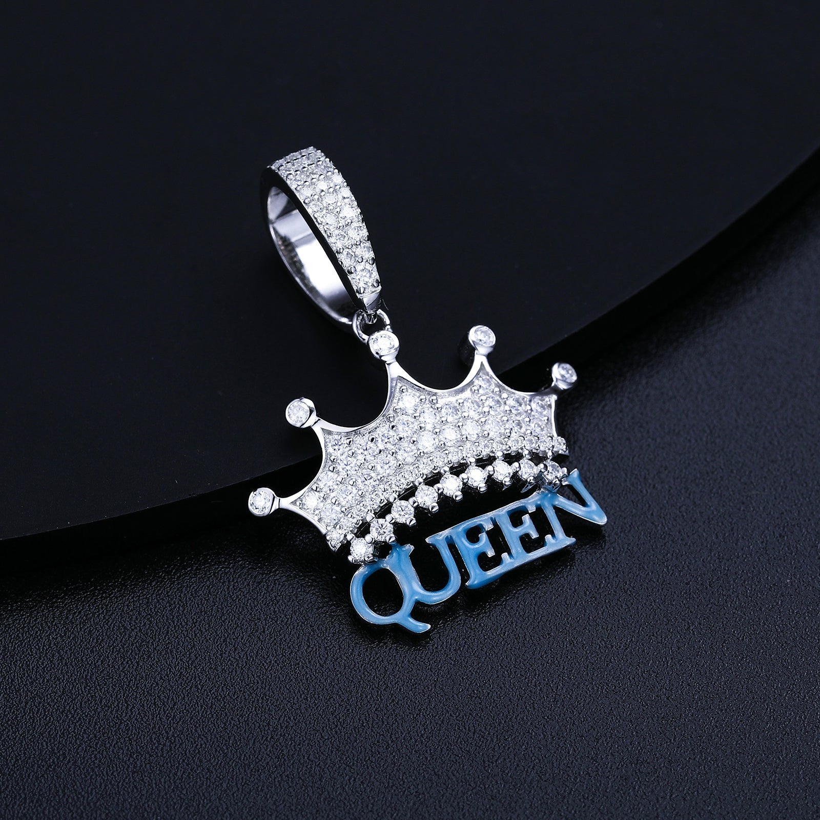 Crown Queen Pendant 18K x Moissanite - ICECI