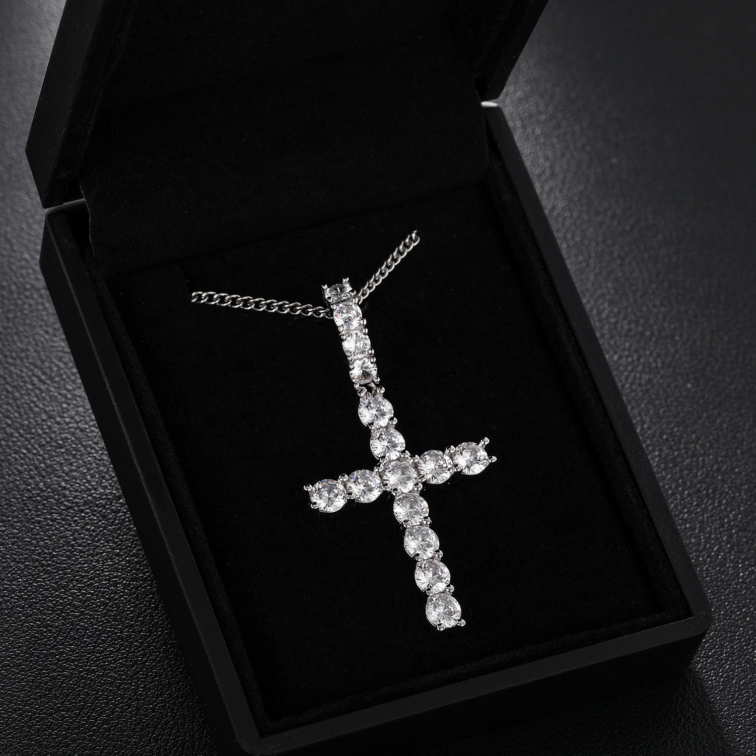 Diamond Cross Pendant 18K x Moissanite - ICECI