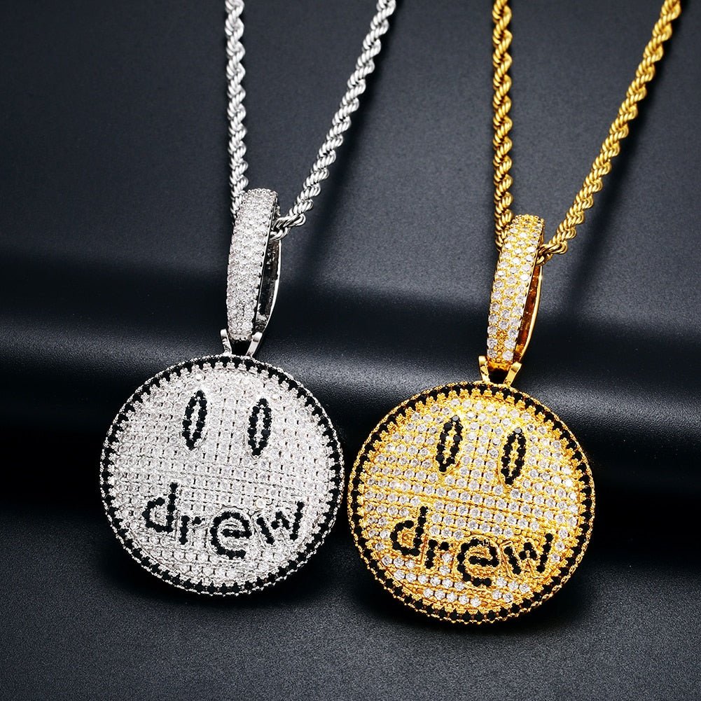 Drew Smiling Face Pendant 18K - ICECI