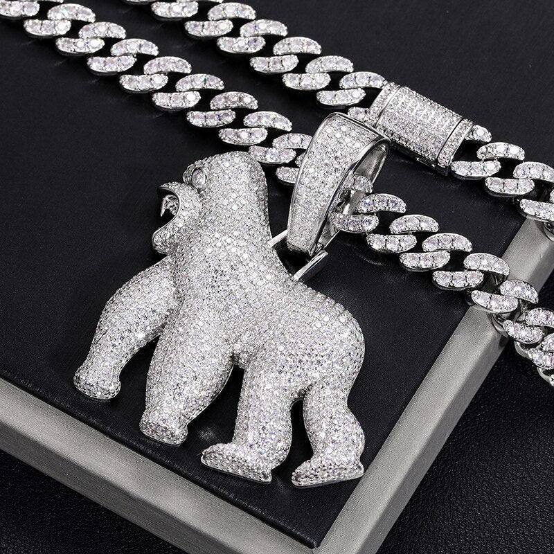 Gorilla Pendant 18K x Moissanite - ICECI