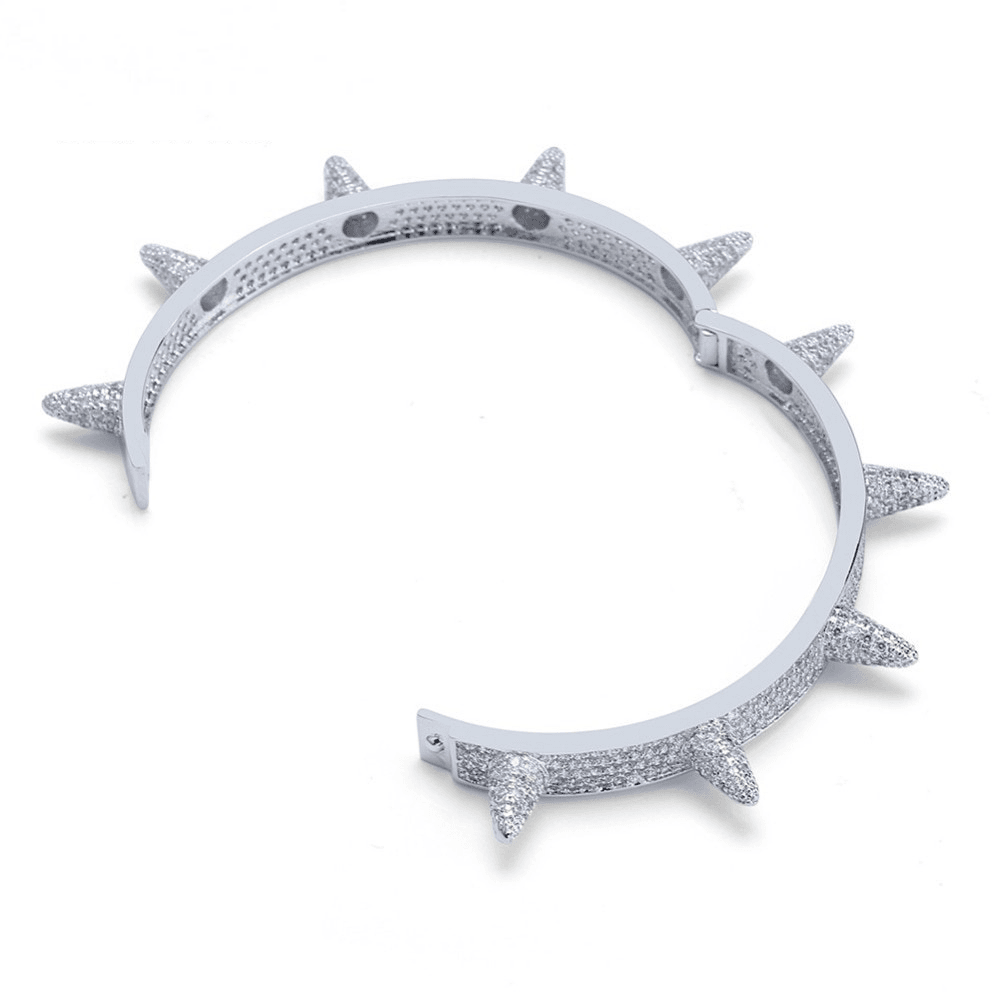 Iced Spike Rivets Cuff 18K - ICECI