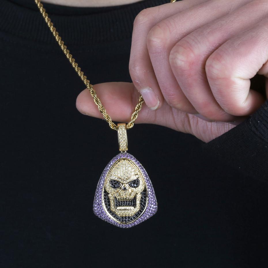 Skeleton Villain Pendant 18K - ICECI