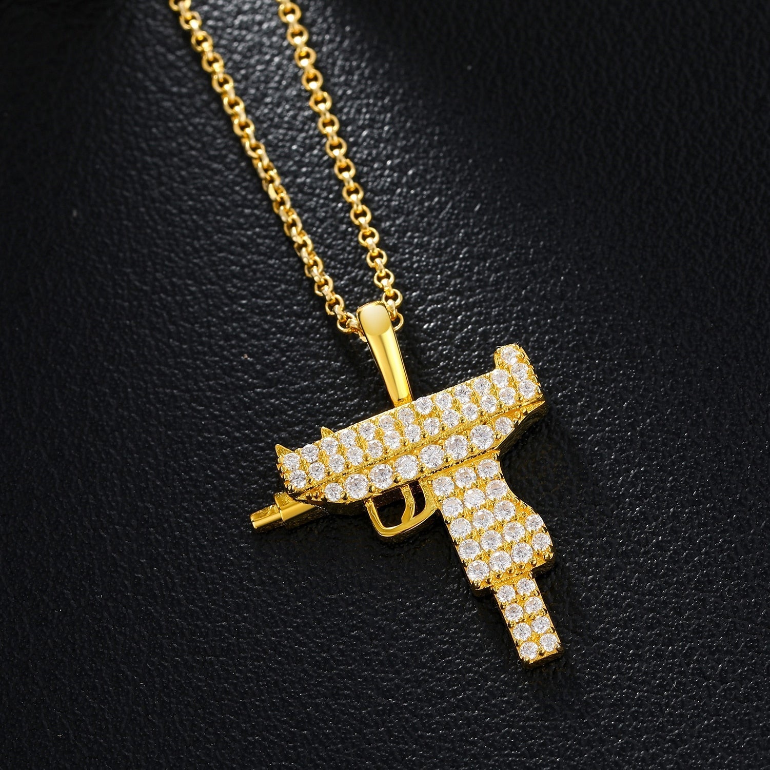 Uzi Pendant 18K x Moissanite - ICECI