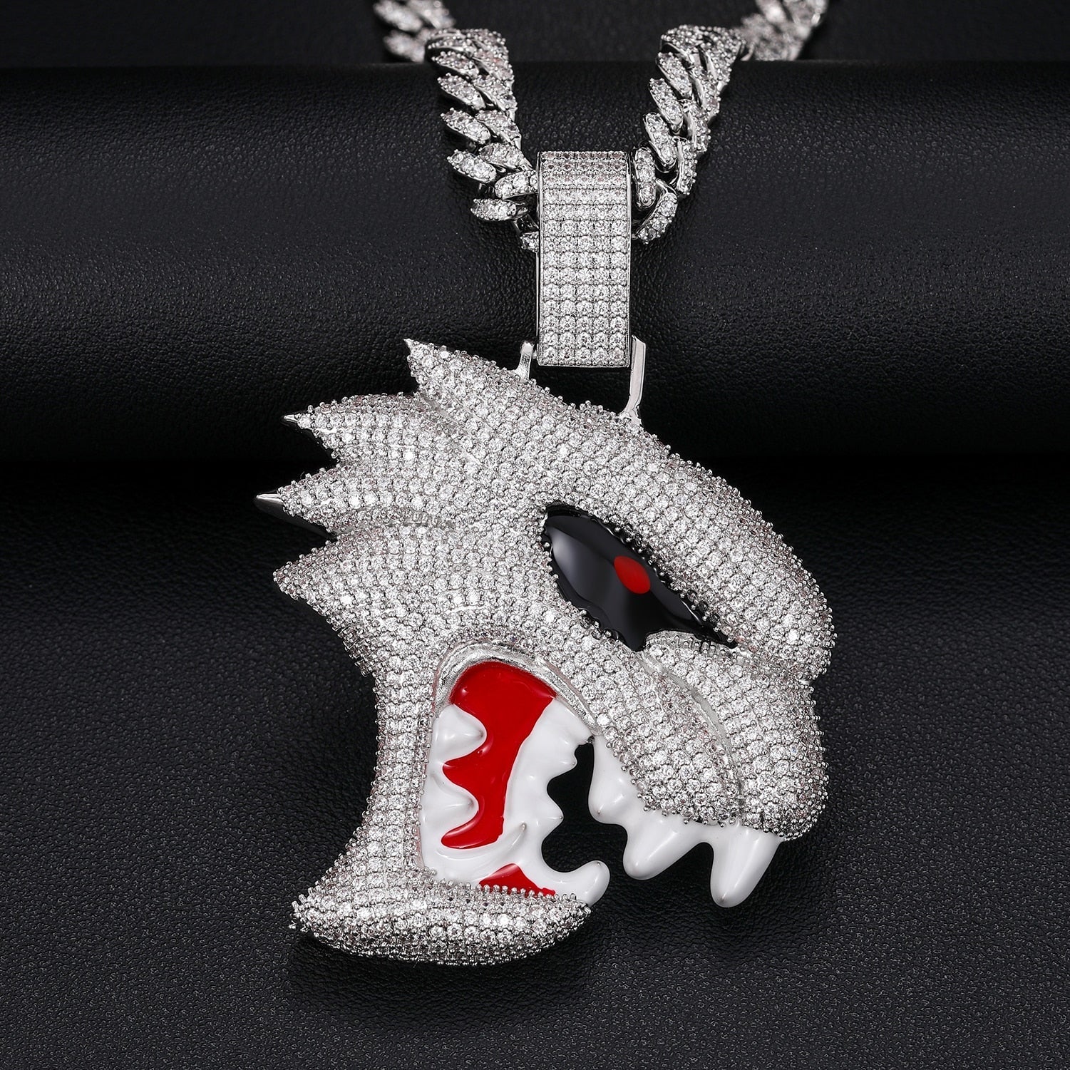 Wolf Head Pendant 18K x Moissanite - ICECI