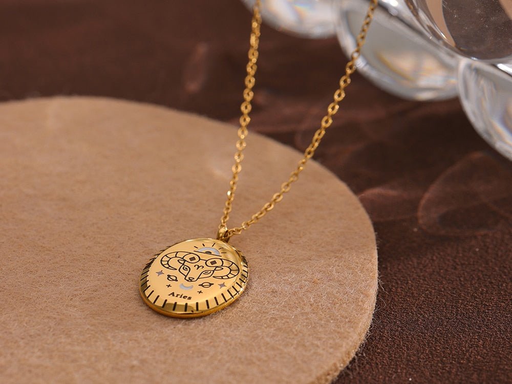 Zodiac Oval Pendant 18K - ICECI