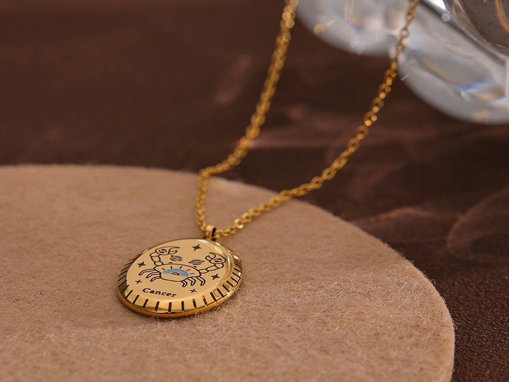 Zodiac Oval Pendant 18K - ICECI
